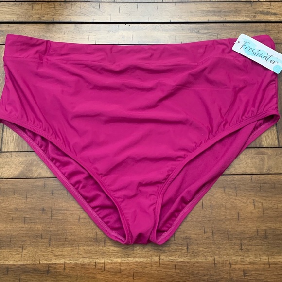 ❤NEW! Freshwater high leg high waisted bikini bottom - Picture 3 of 7
